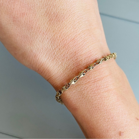 10K SOLID GOLD 3MM MARQUIS UNUSUAL LINK CHAIN BRACELET VINTAGE - Picture 3 of 6